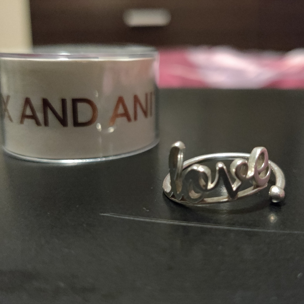 Adjustable ring